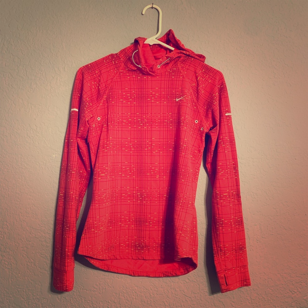Nike red dry fit top